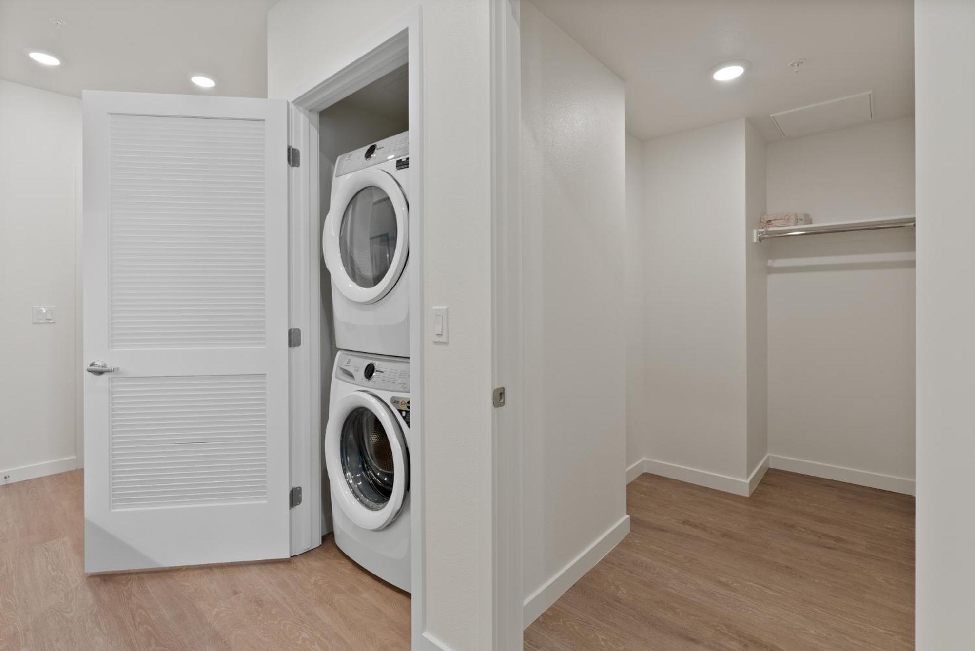 Bright Studio On Sunset Blvd, Free Parking, Gym, And Pool لوس أنجلوس المظهر الخارجي الصورة